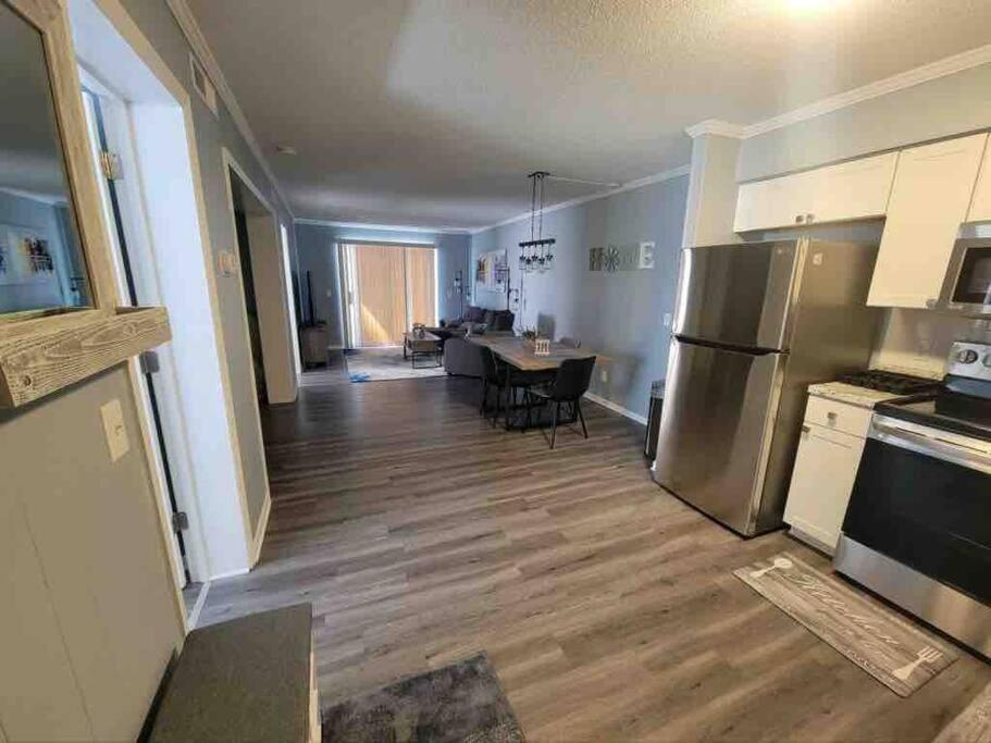 2022 Renovated 2-Bdrm Cozy, Lovely Condo W/Parking! Хилтон-Хед-Айленд Экстерьер фото