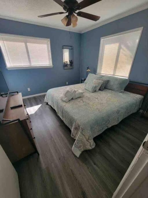 2022 Renovated 2-Bdrm Cozy, Lovely Condo W/Parking! Хилтон-Хед-Айленд Экстерьер фото