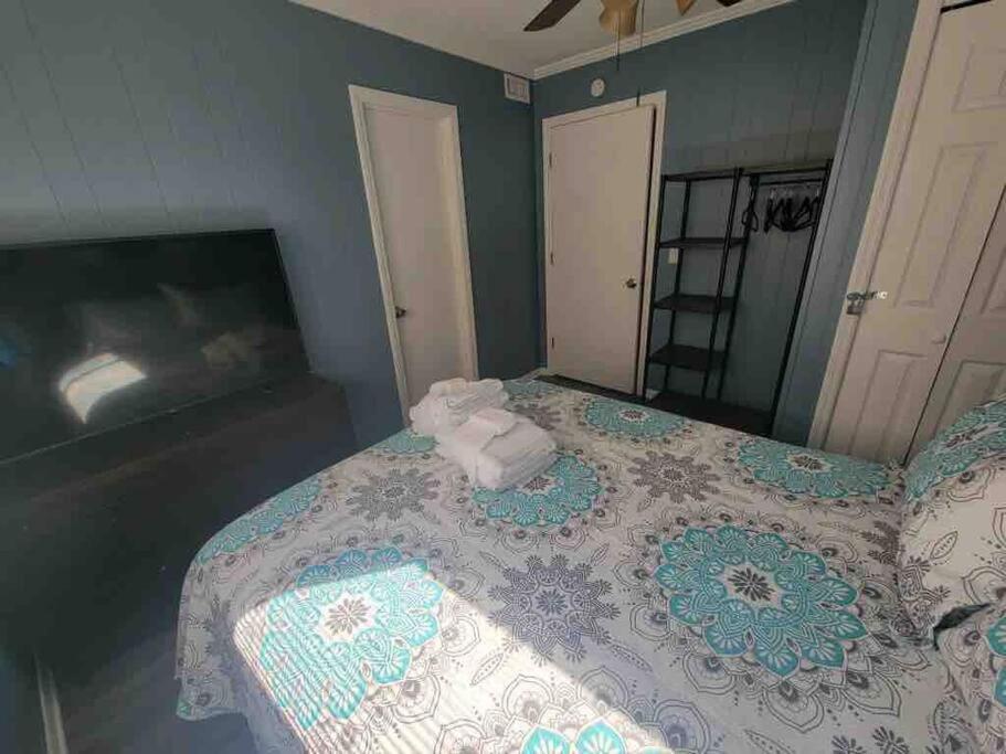 2022 Renovated 2-Bdrm Cozy, Lovely Condo W/Parking! Хилтон-Хед-Айленд Экстерьер фото