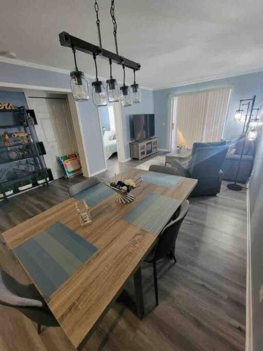 2022 Renovated 2-Bdrm Cozy, Lovely Condo W/Parking! Хилтон-Хед-Айленд Экстерьер фото